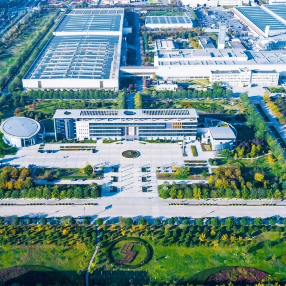 Shaanxi Auto Headquarter, Xi_an, China_1